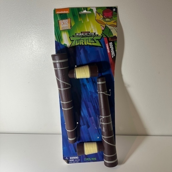 bnwt TMNT Raphael tonfas - Picture 1 of 4